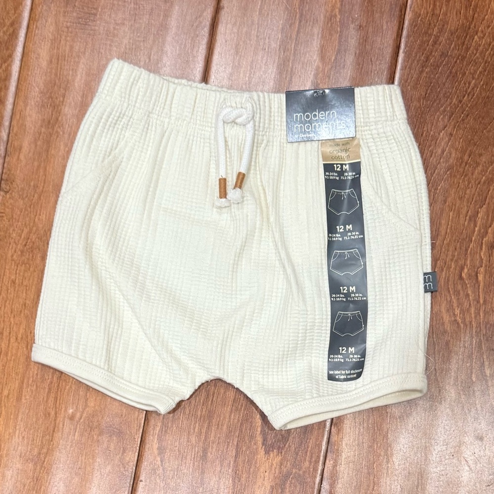 NWT Size 12 Months Modern Moments Organic Ivory Shorts